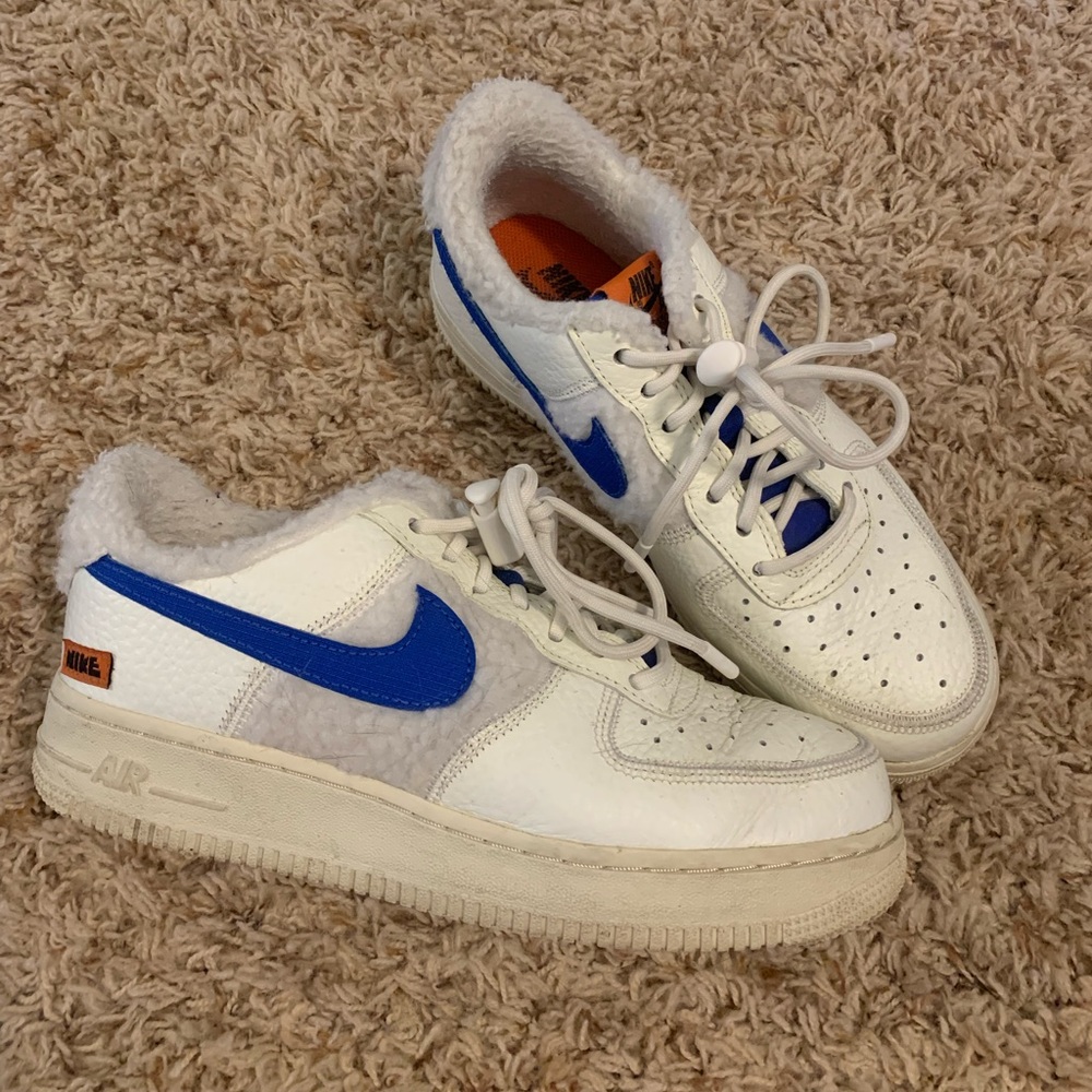 Women’s Size 7 Nikes worn